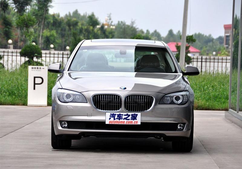 2009 730Li