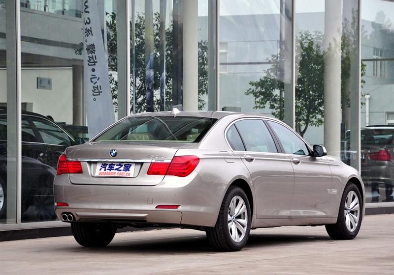 2009 730Li