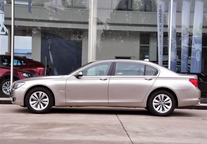 2009 730Li