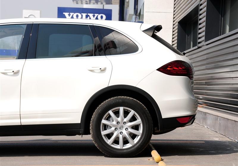 2011 Cayenne S Hybrid