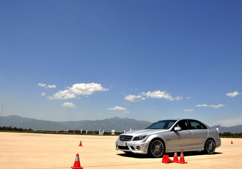 2009 C 63 AMG 