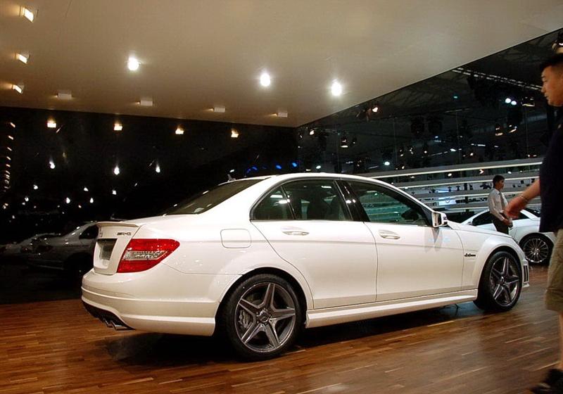 2009 C 63 AMG 