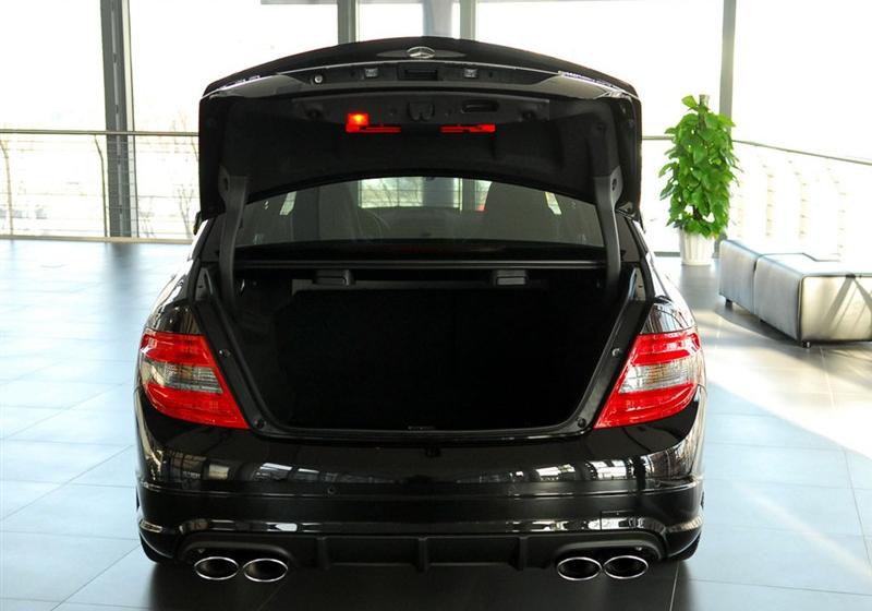 2009 C 63 AMG 