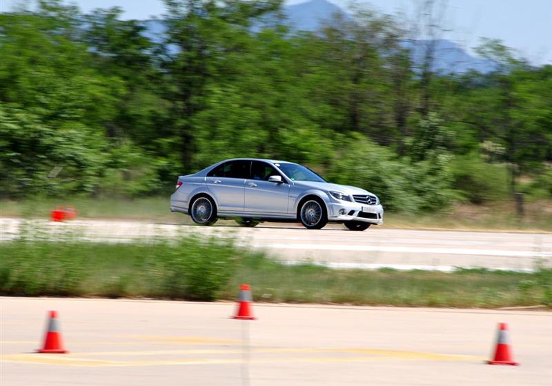 2009 C 63 AMG 