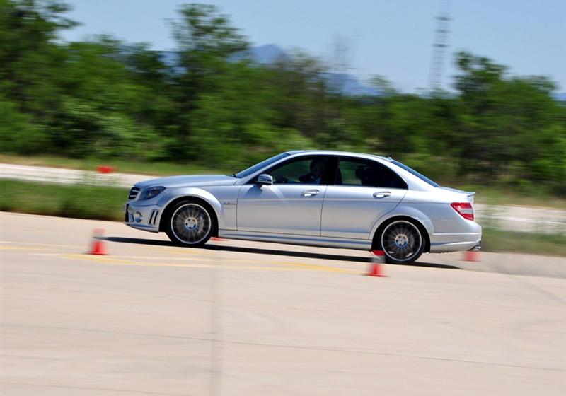 2009 C 63 AMG 