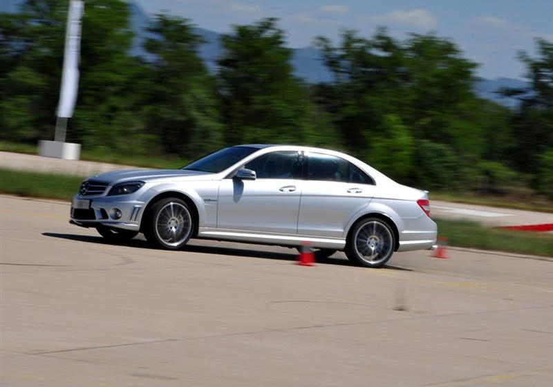 2009 C 63 AMG 