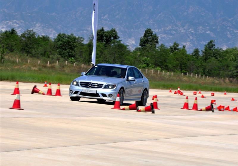 2009 C 63 AMG 