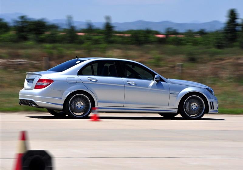 2009 C 63 AMG 