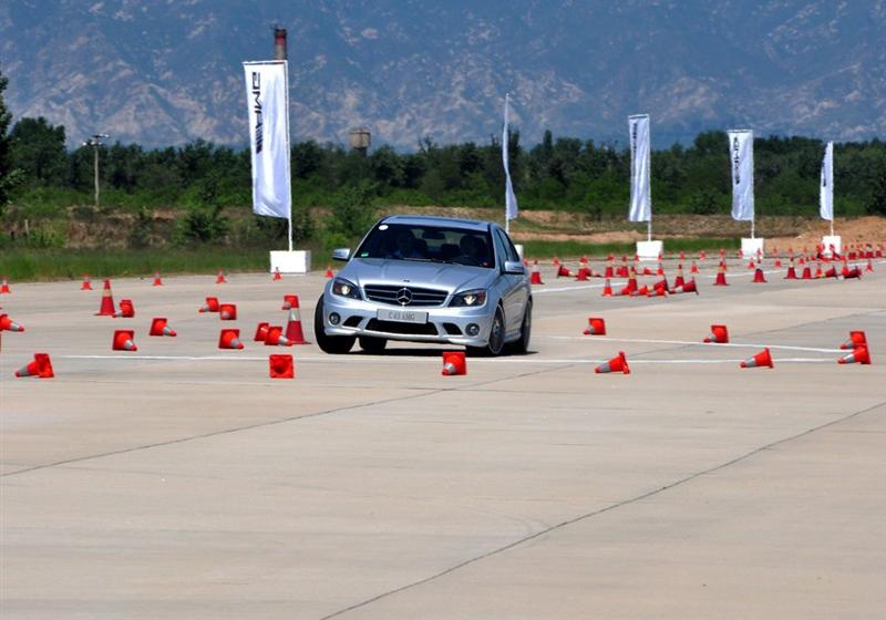 2009 C 63 AMG 