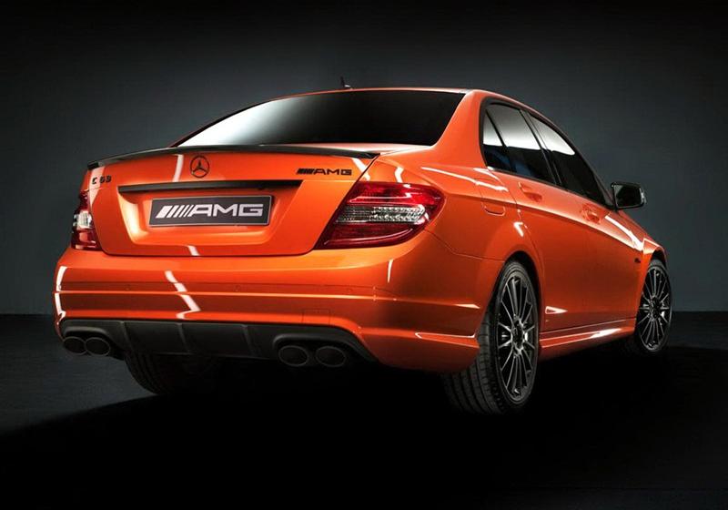 2010 C 63 AMG ǿ