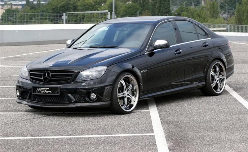 2010 C 63 AMG ǿ