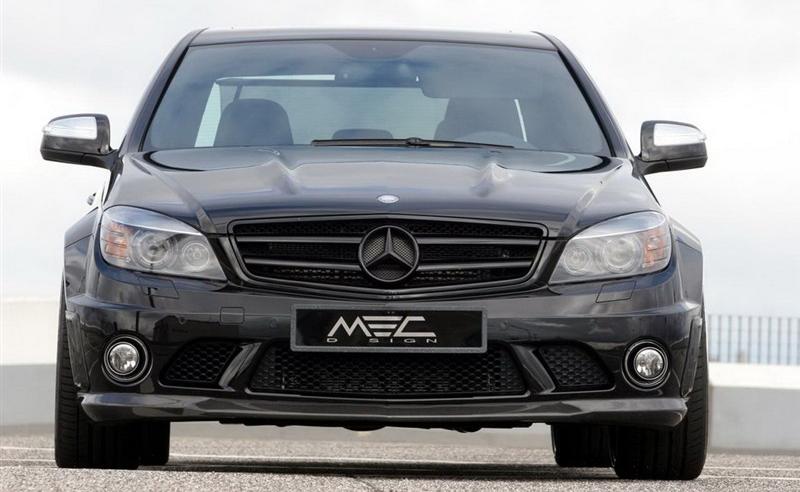 2010 C 63 AMG ǿ