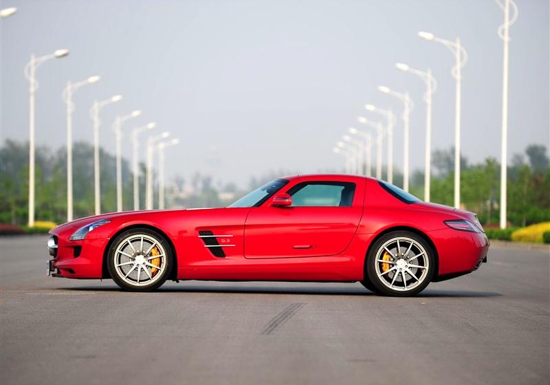 2010 SLS AMG