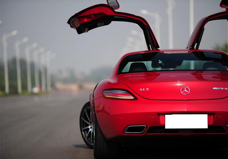 2010 SLS AMG