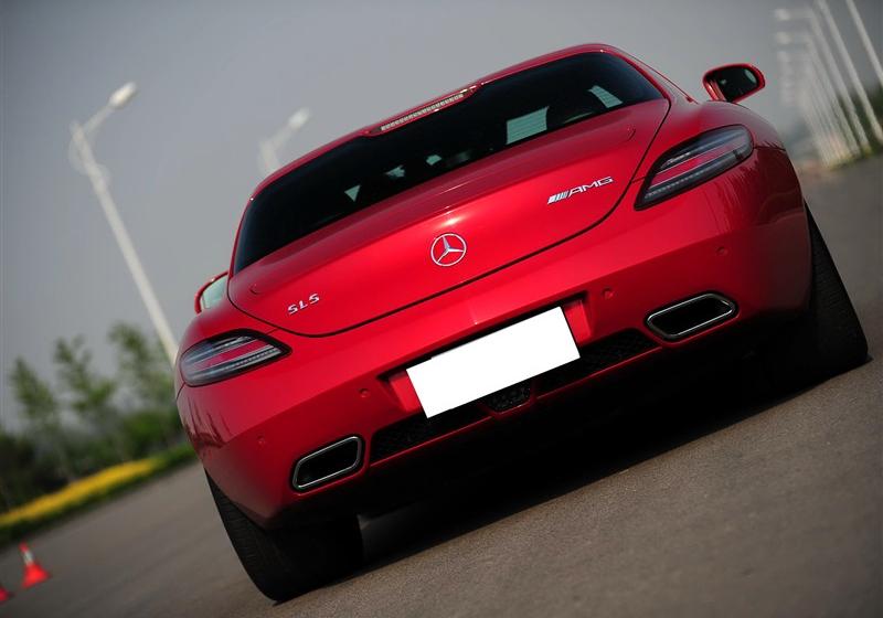 2010 SLS AMG