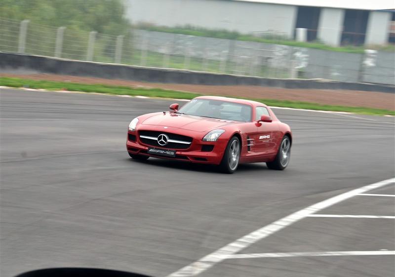 2010 SLS AMG