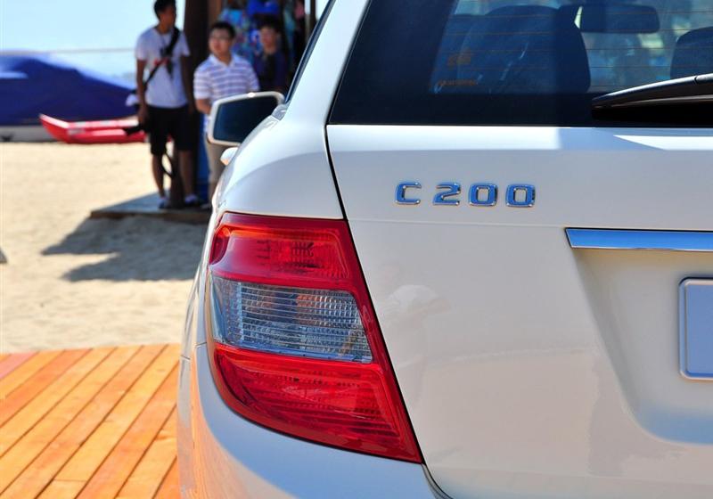 2010 C200 CGIа