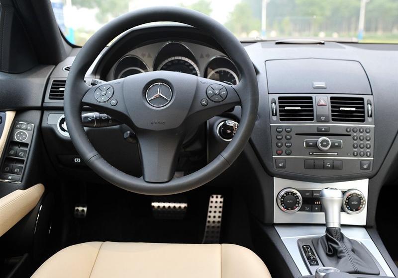 2010 C300 а