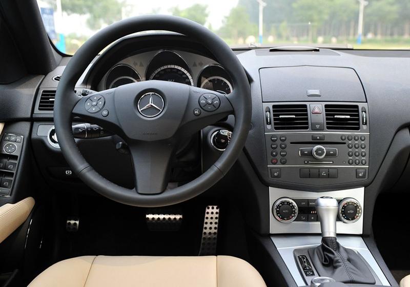 2010 C300 а