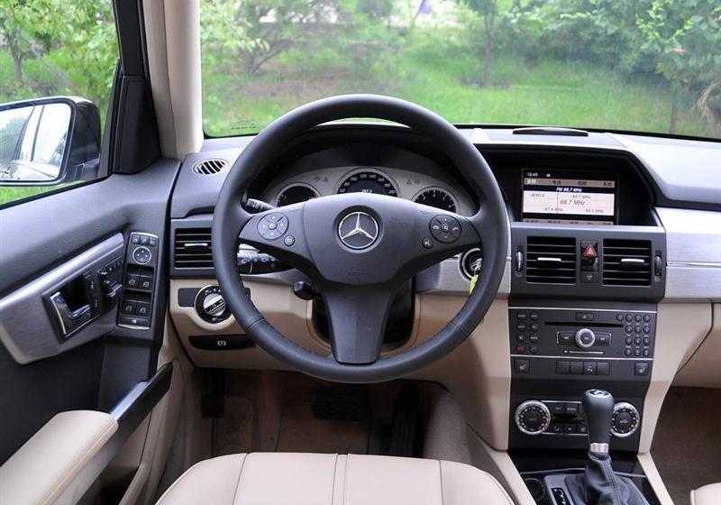 2011 GLK 300 4MATIC 