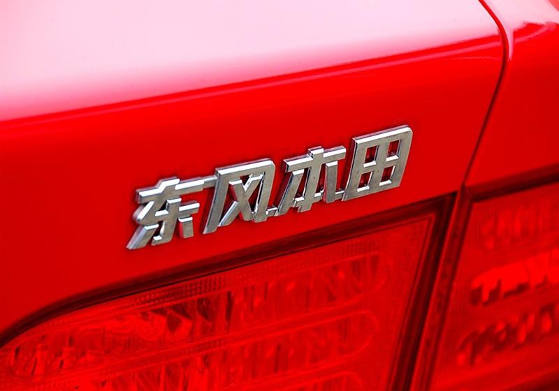 2009 1.8 LXIԶ