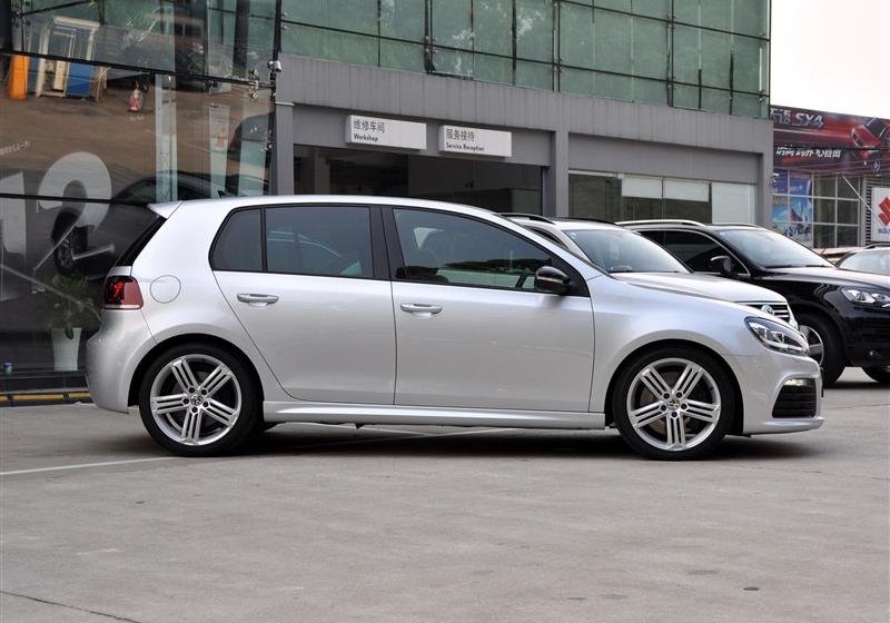 2011 Golf R