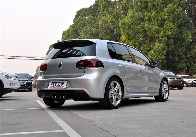 2011 Golf R