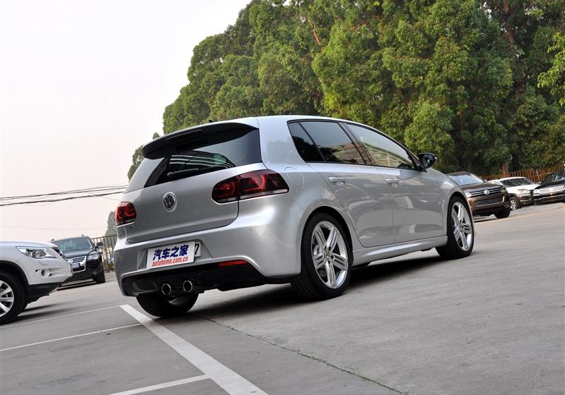 2011 Golf R