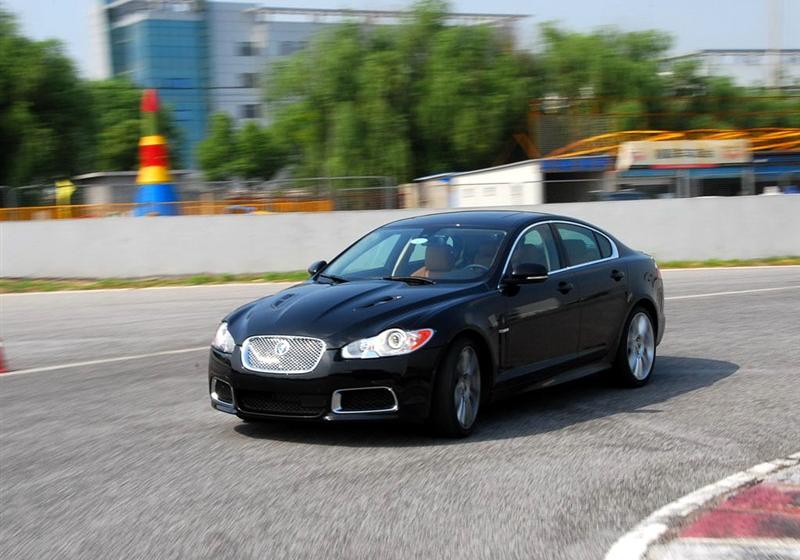 2009 XFR 5.0L V8еѹ