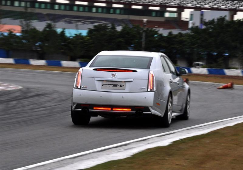 2009 6.2 CTS-V