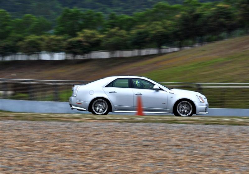 2009 6.2 CTS-V