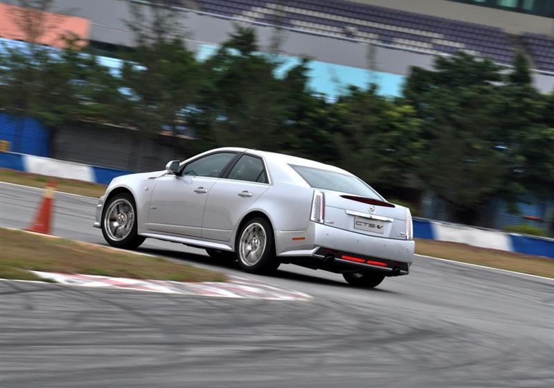 2009 6.2 CTS-V