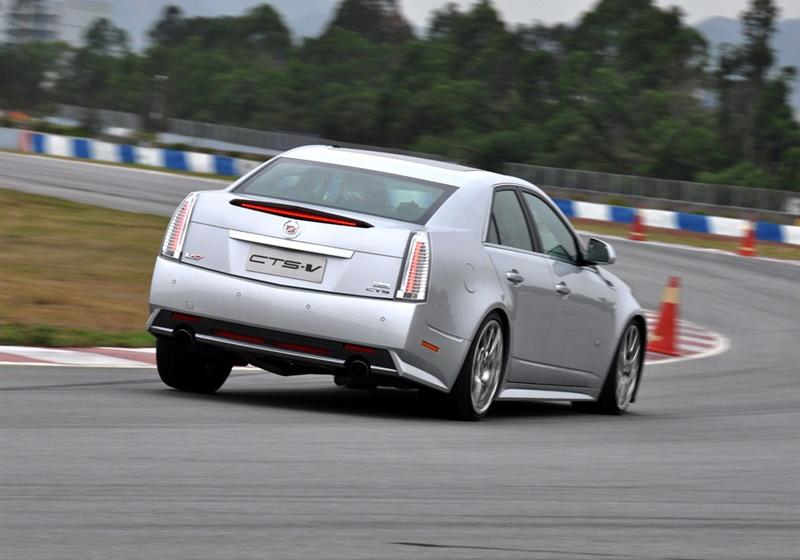 2009 6.2 CTS-V