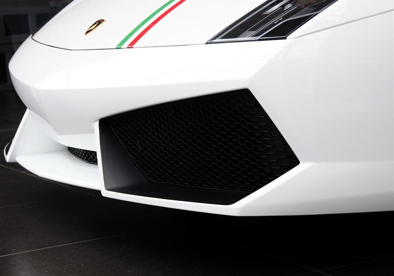 2011 5.2 LP550-2 Tricolore