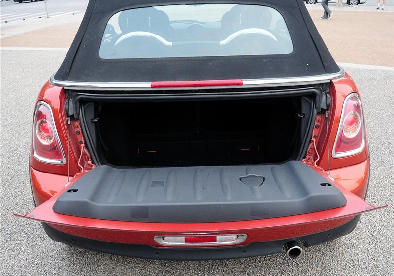 2011 1.6L COOPER CABRIO