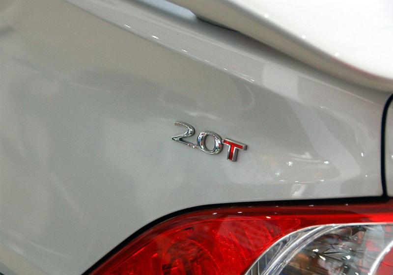 2009 2.0T Զ