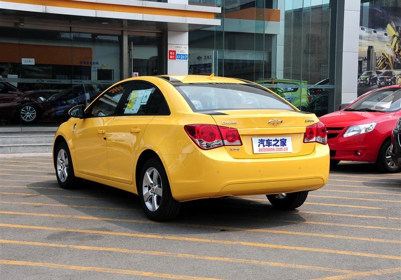 2011 1.6 SE AT νհ