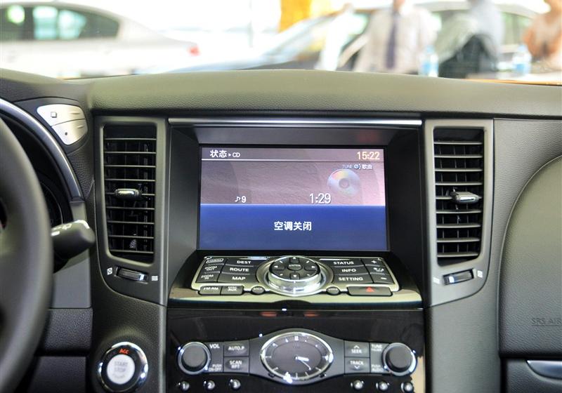 2011 FX35 ׼