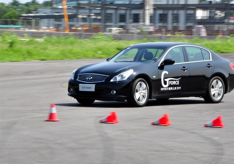 2010 G25 Sedan ˶