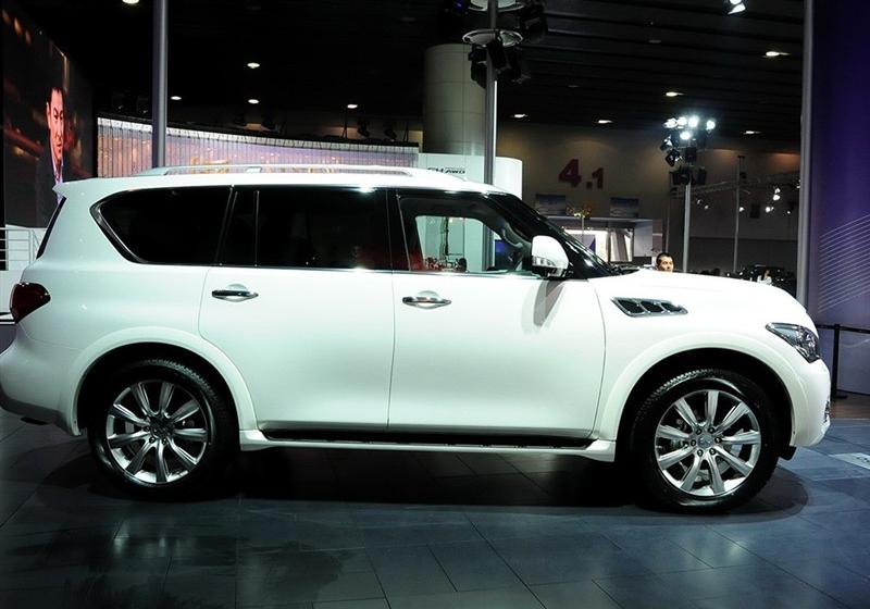 2011 QX56