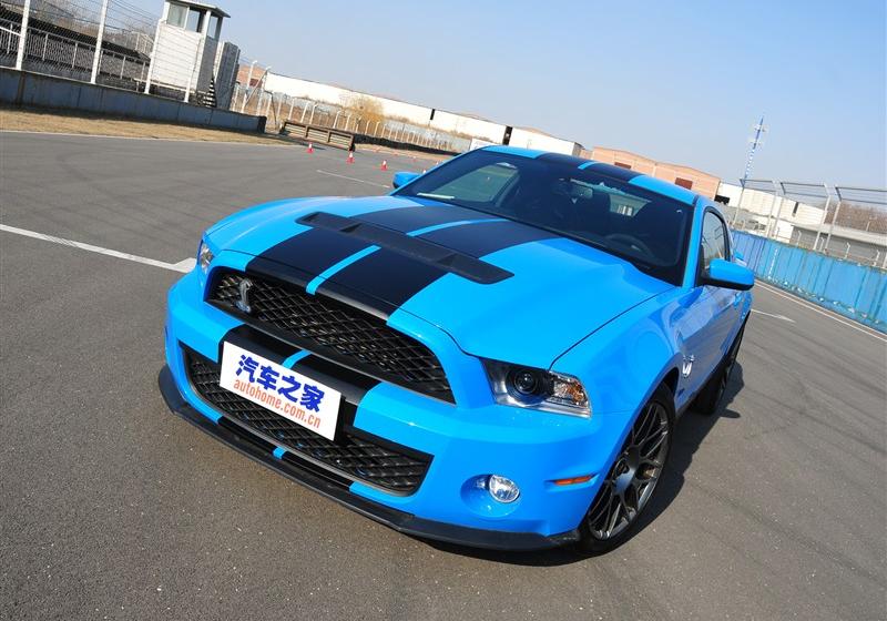 2012 GT500 ֶ