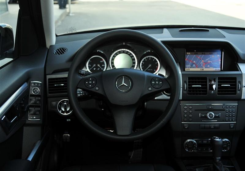 2012 GLK300 4MATIC 