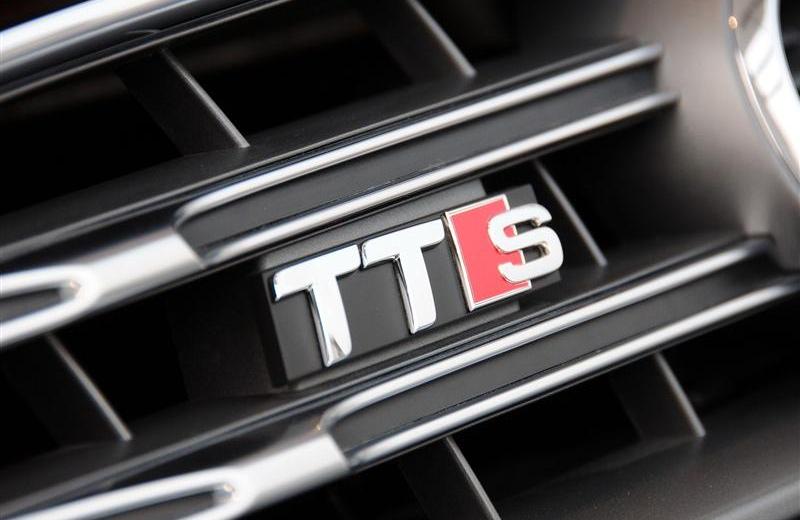 2011 TTS Coupe 2.0TFSI quattro