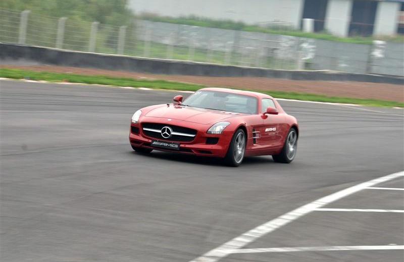 2011 SLS AMG