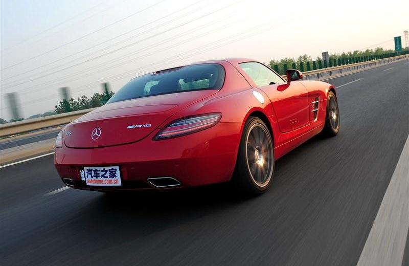 2011 SLS AMG