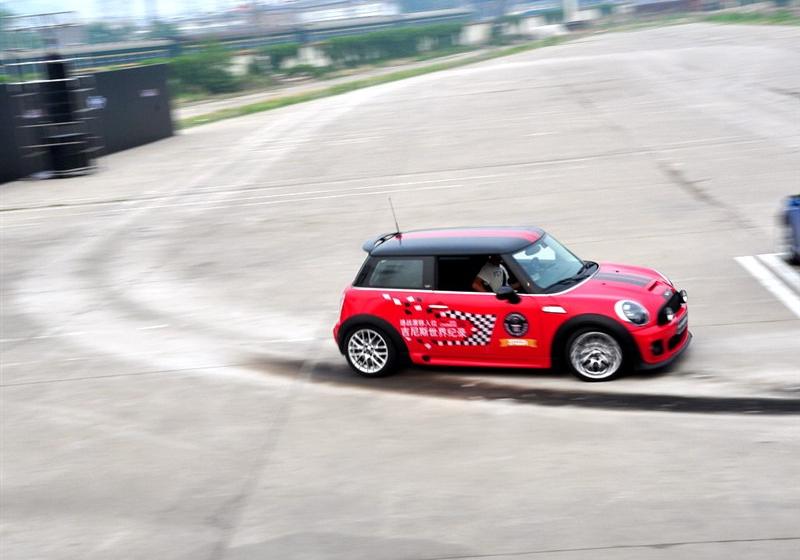 2012 1.6T COOPER S й