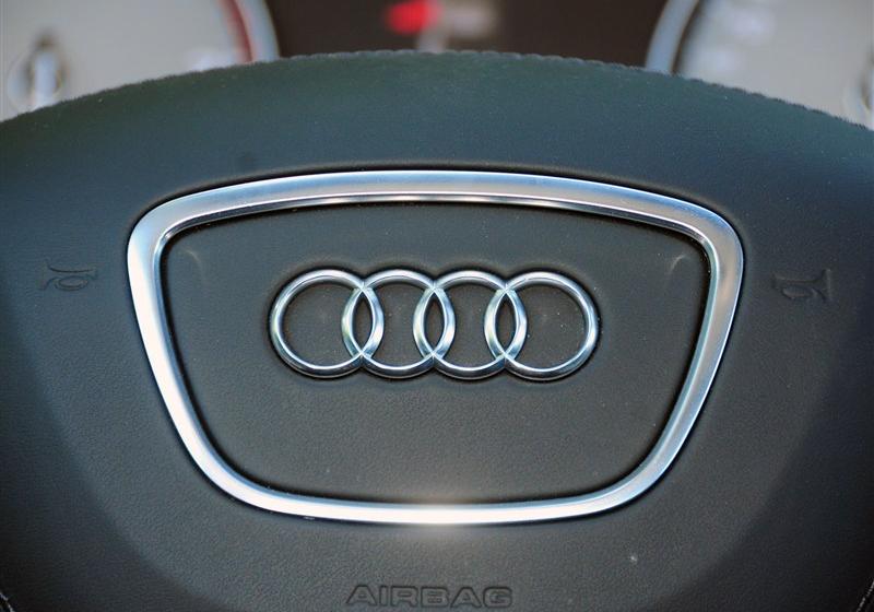 2013 S8 4.0TFSI quattro