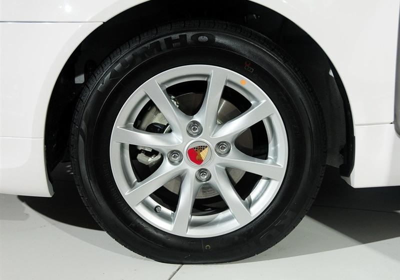 2013 GT 1.6L  ֶ