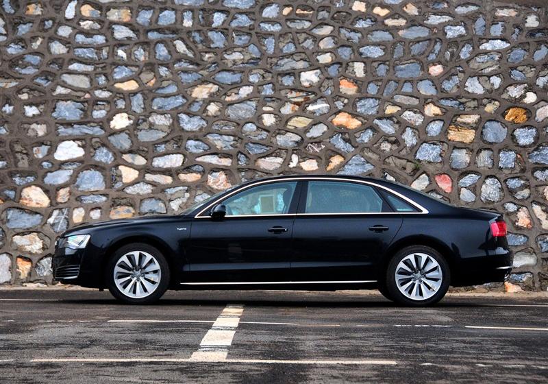 2013 A8L 40 hybrid