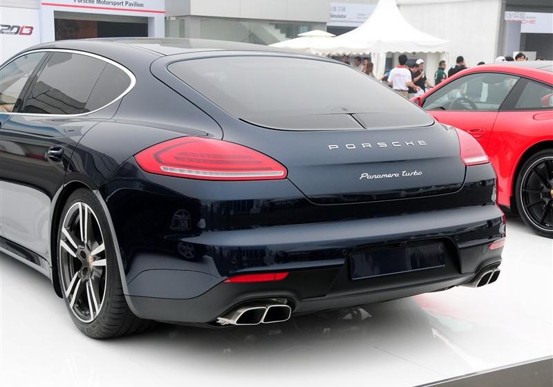 2014 Panamera Turbo Executive 4.8T